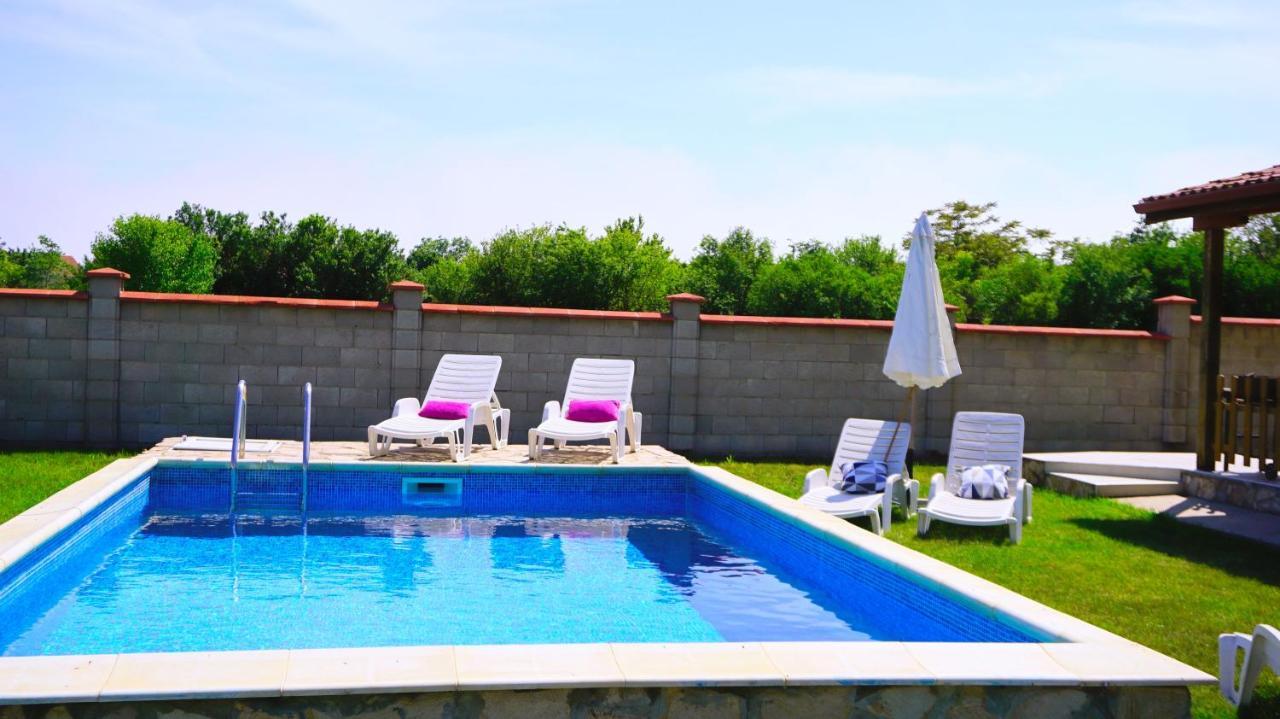 делфин - Delfin Villa Bulgarevo